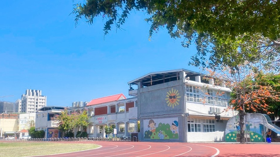 彰化縣興光非營利幼兒園（委託社團法人彰化縣中華幼兒教保職涯發展協會辦理）